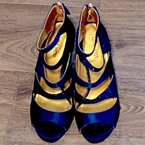 Nine West Blue Sparkly Heels - Picture 2 of 6